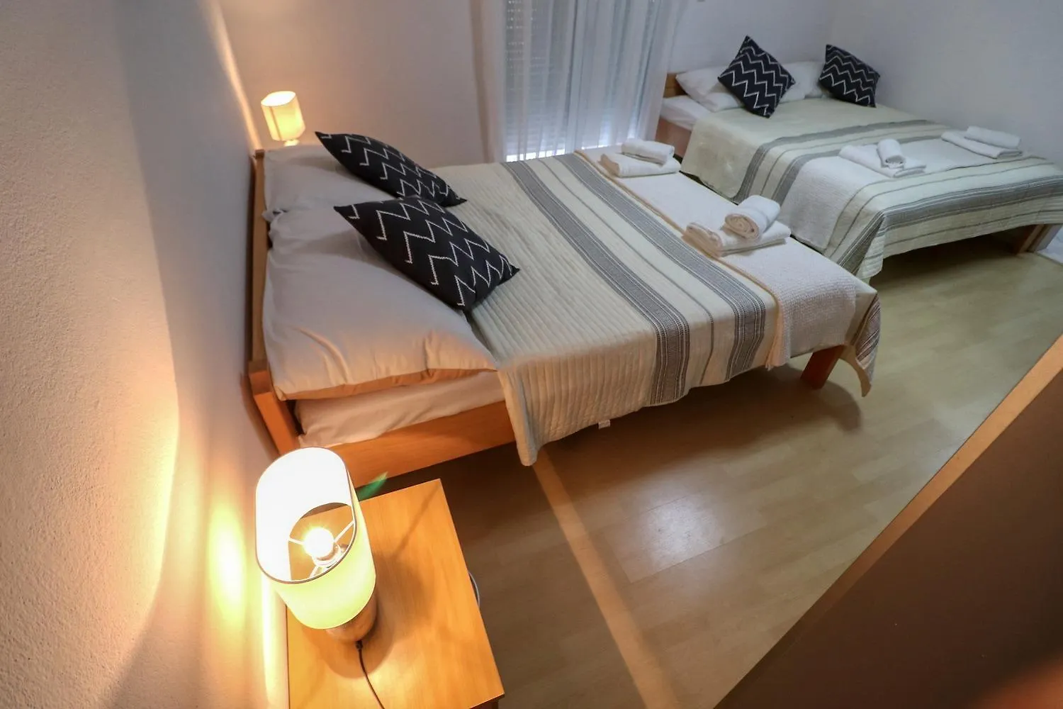 Apartments Rocky Vir