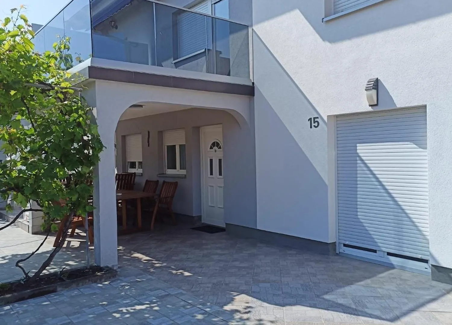 Apartments Rocky Vir Croatia